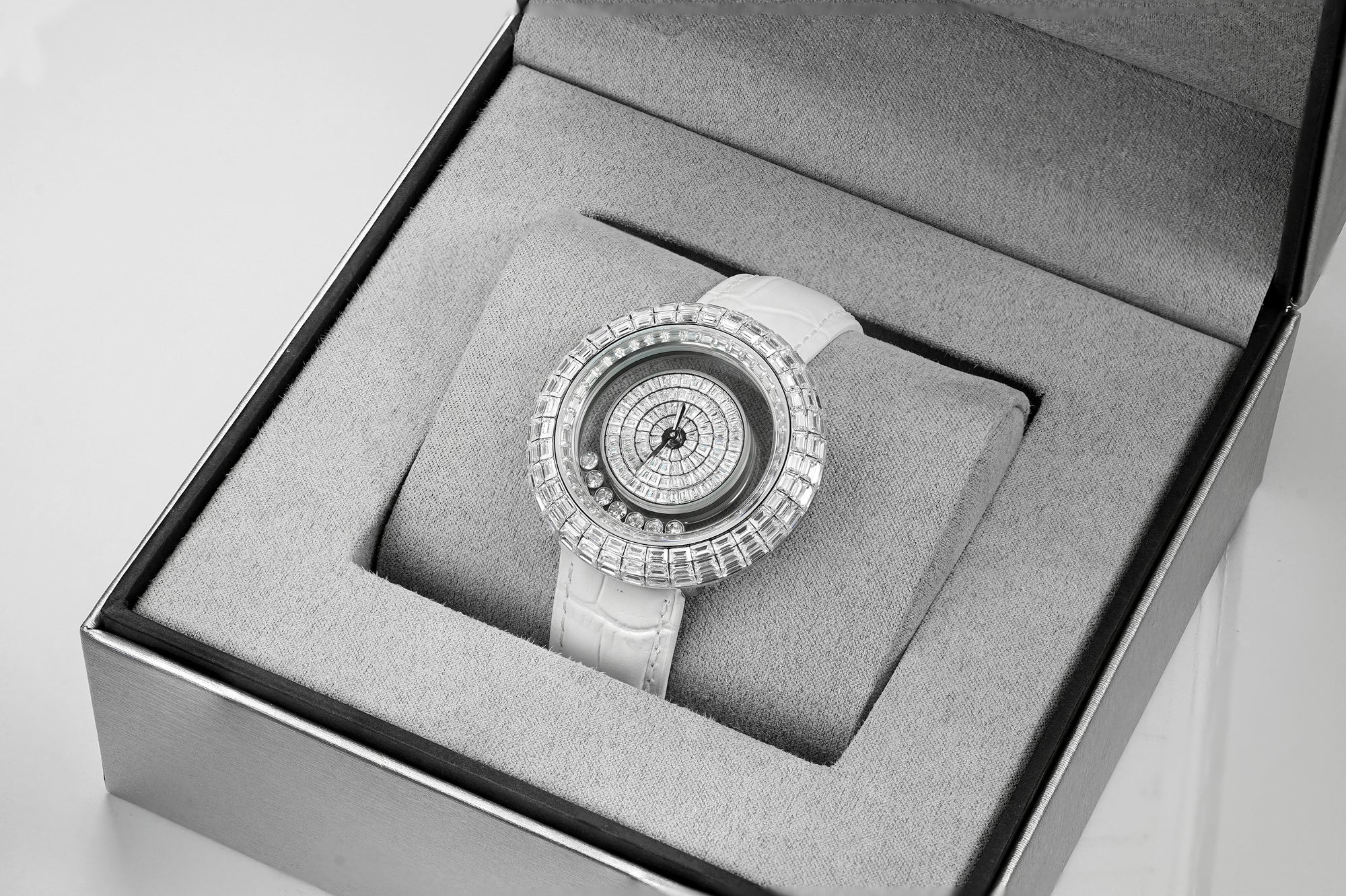 Nucleus Femme Diamond TB8215L