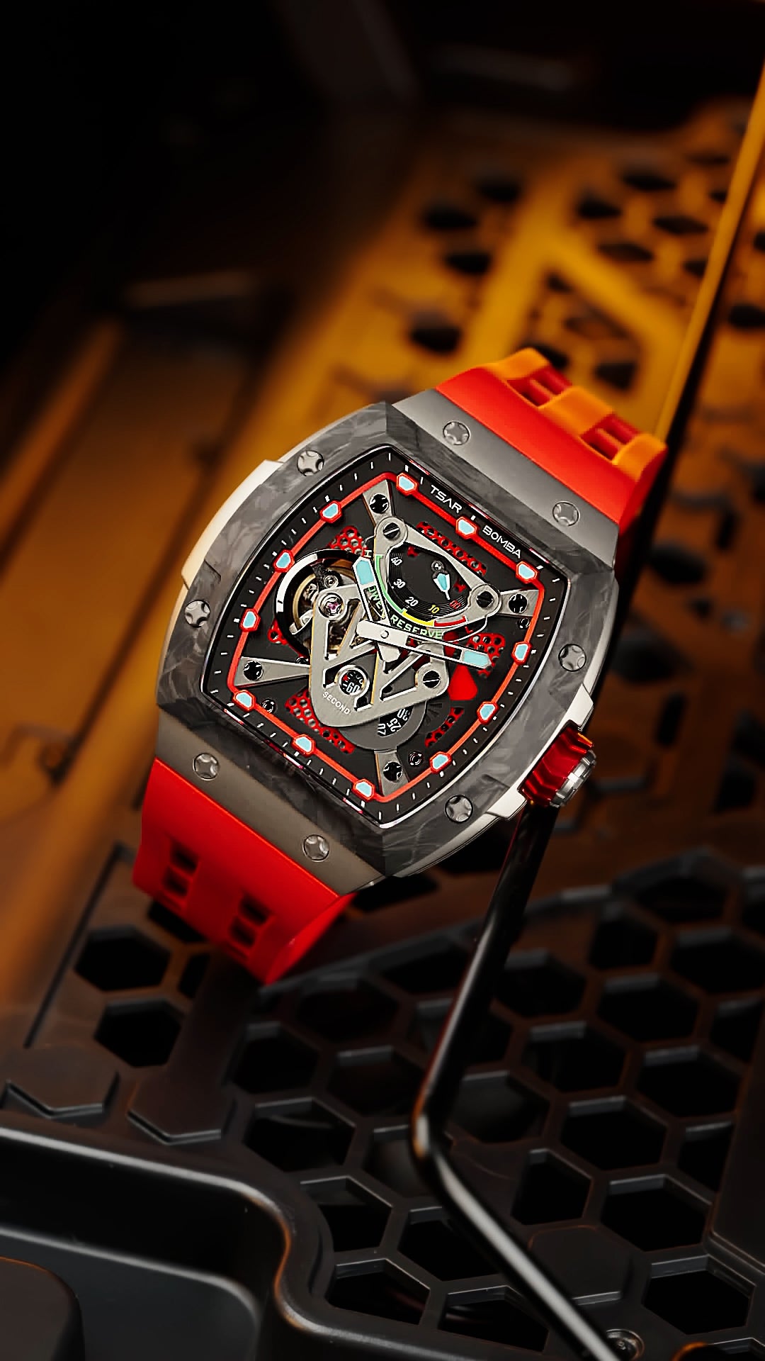 Neutron Serisi – Limited Edition Titanium Carbon Fiber TB8216TF