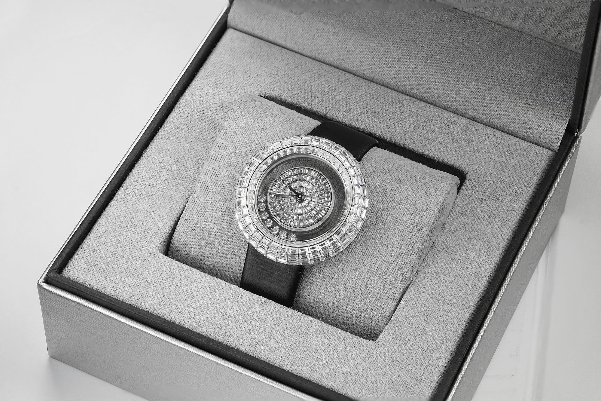 Nucleus Femme Diamond TB8215L