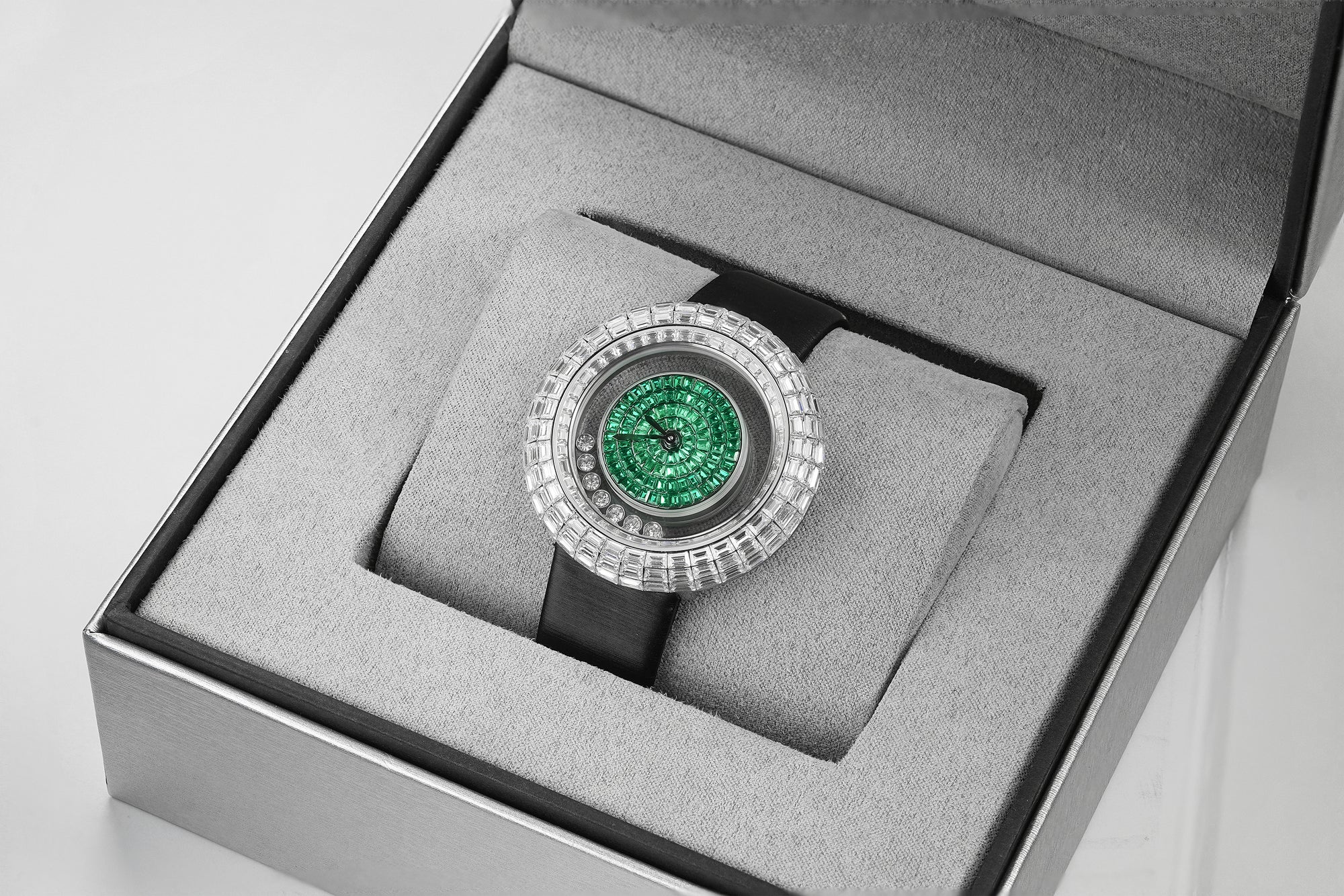 Nucleus Femme Diamond TB8215L